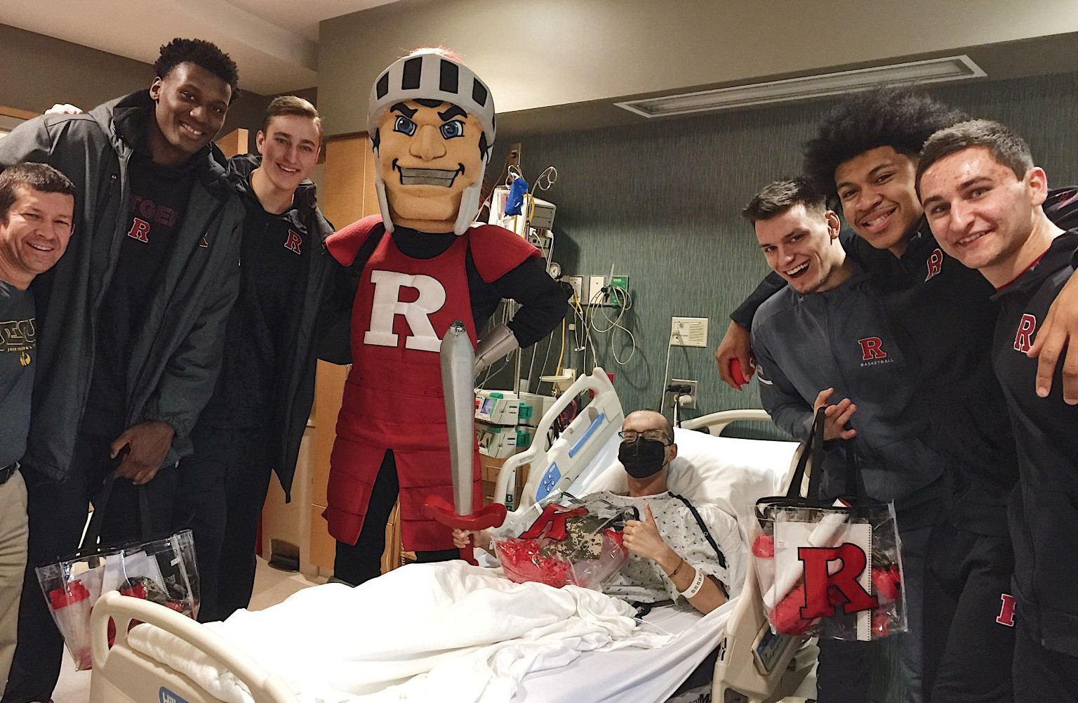 North Plainfield leukemia survivor champions life-saving blood donations amid Big Ten ‘We Give Blood' drive